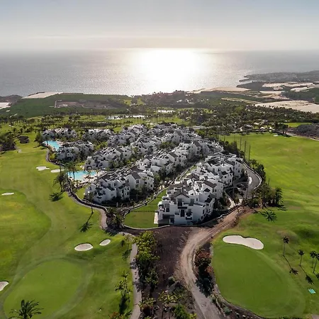 Karat Zambrano - Includes Golf Cart
