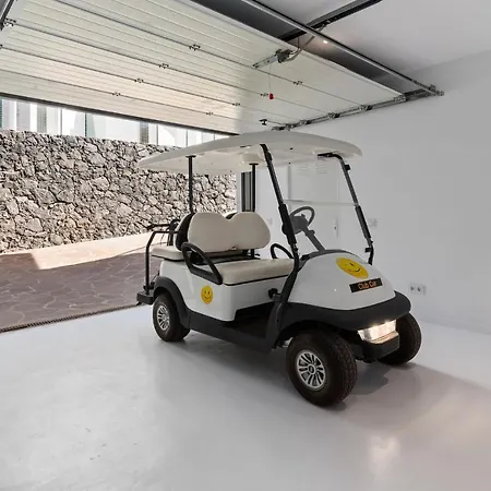 Karat Zambrano - Includes Golf Cart Guía de Isora