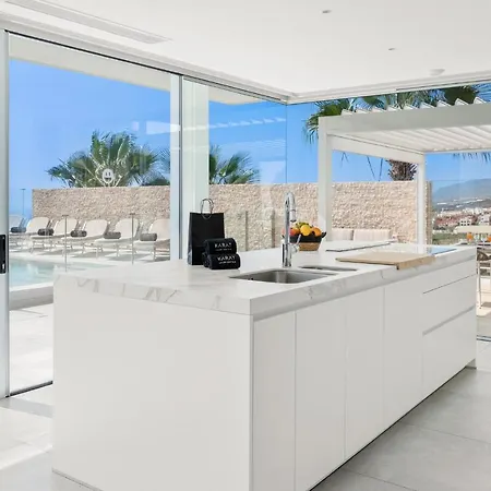 Karat Zambrano - Includes Golf Cart Guia de Isora (Tenerife)